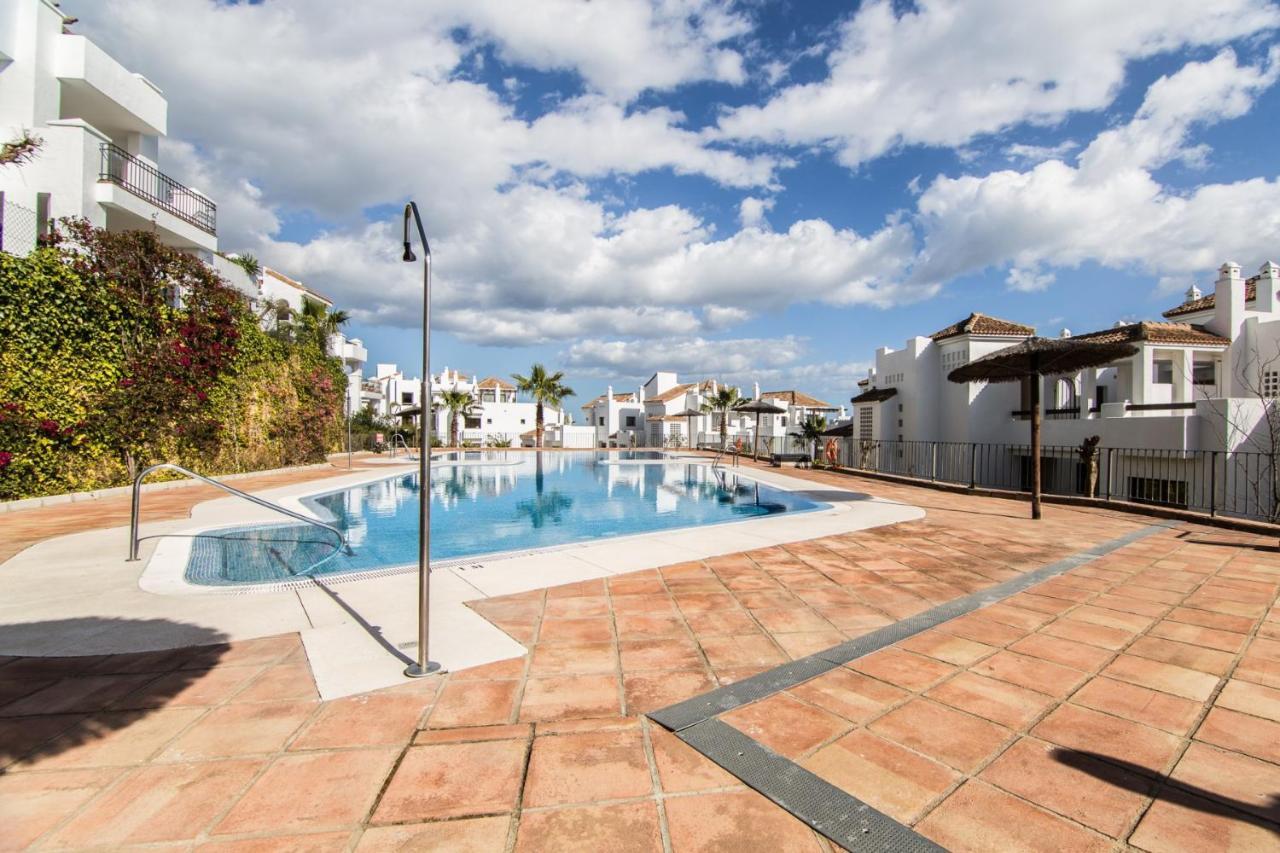 2149-Amazing Groundfloor 3 Bedrooms On Golf, Pools Alcaidesa Exterior photo