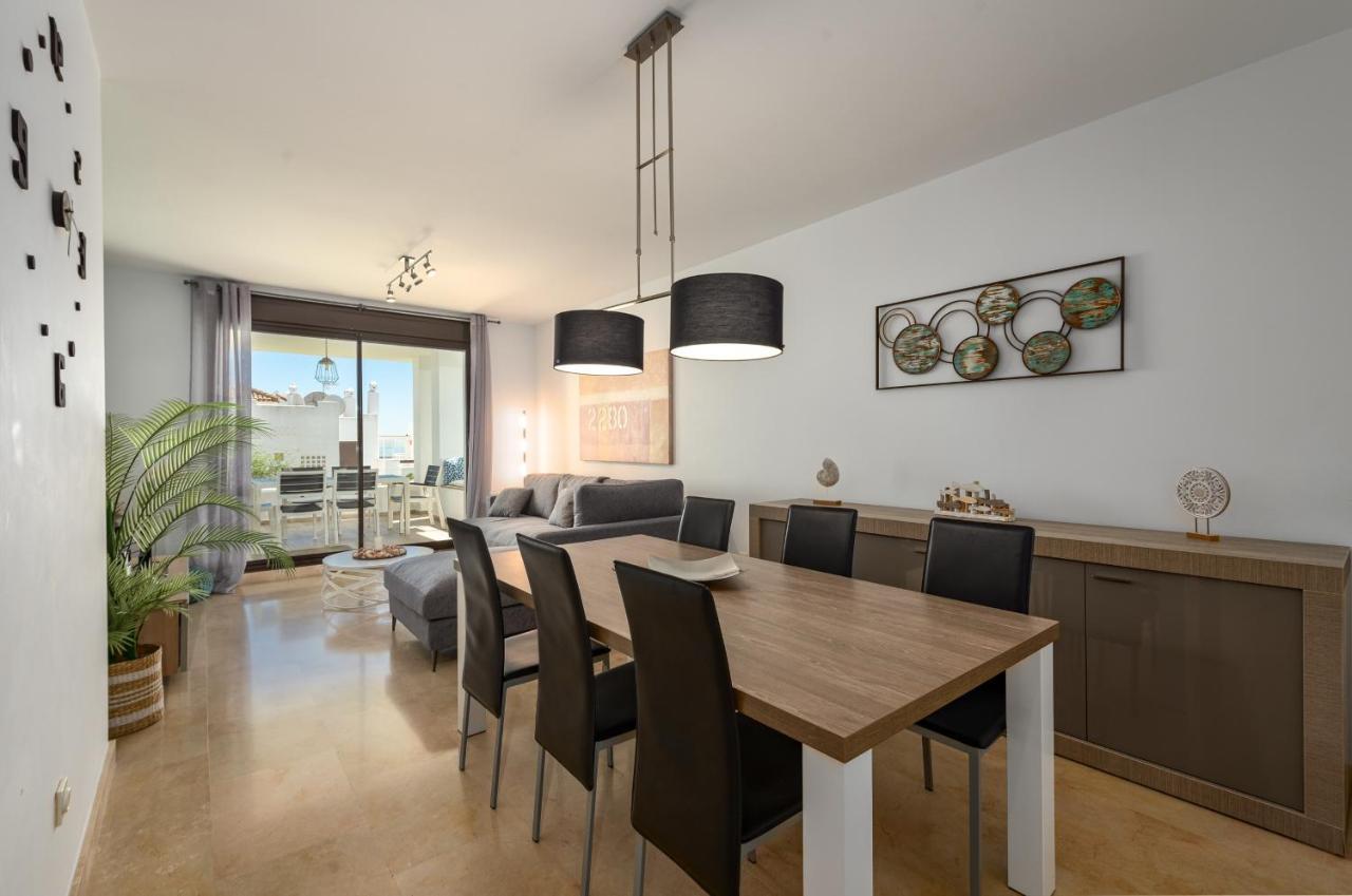 2149-Amazing Groundfloor 3 Bedrooms On Golf, Pools Alcaidesa Exterior photo